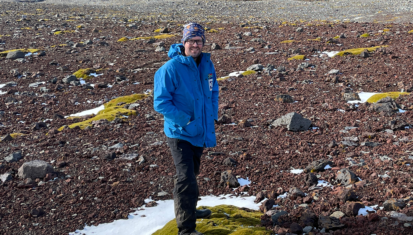 Prof D Hedding on Marion_banner.jpg